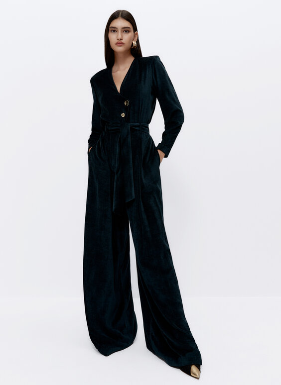 Chenille jumpsuit with golden button